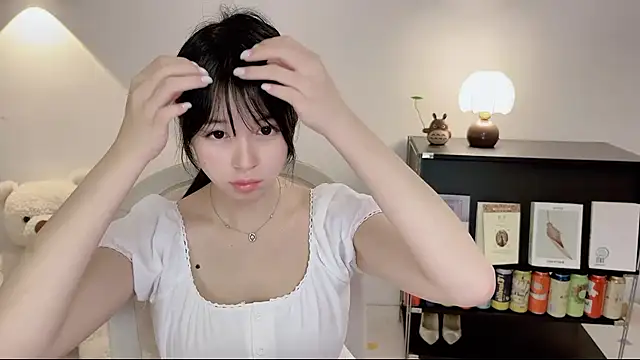 Chat XXX en directo de Onechestnut
