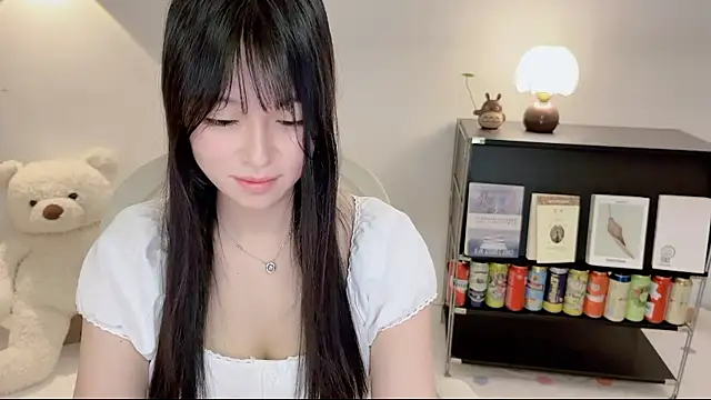 Onechestnut's Live XXX Chat