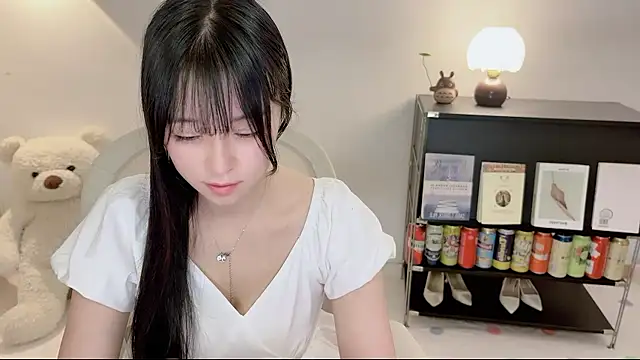 Onechestnut 现场性爱视讯表演