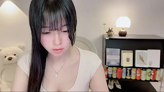 Chatroom XXX en direct de Onechestnut