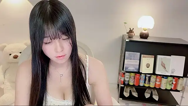 Chat XXX en directo de Onechestnut