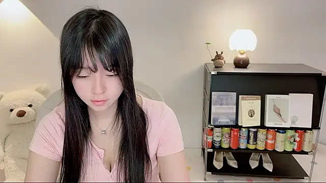 צ'אט XXX בשידור חי של Onechestnut
