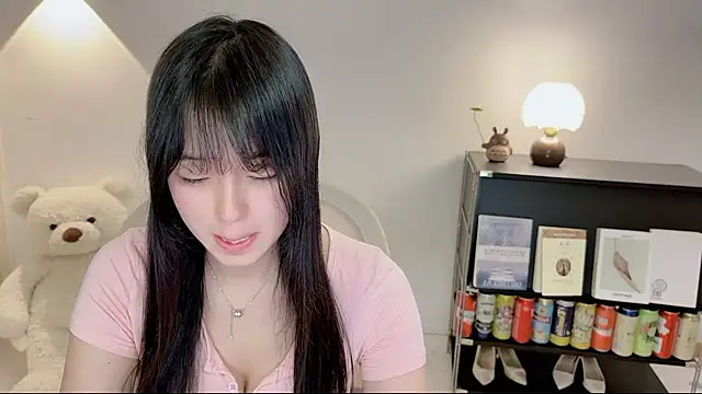 Onechestnut – Naživo XXX chat