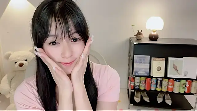 Onechestnutn Live XXX chat