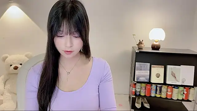 Onechestnut XXX чат на живо