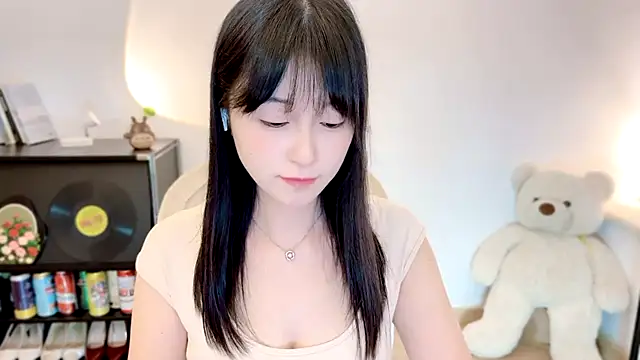 XXX chat uživo modela Onechestnut