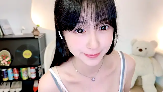 แชท XXX สดของ Onechestnut