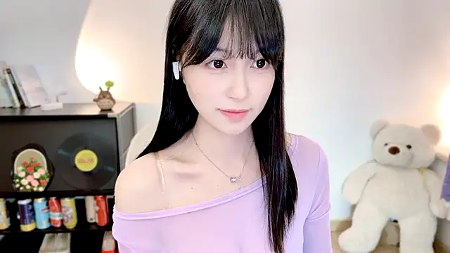 Onechestnut's Live XXX Chat