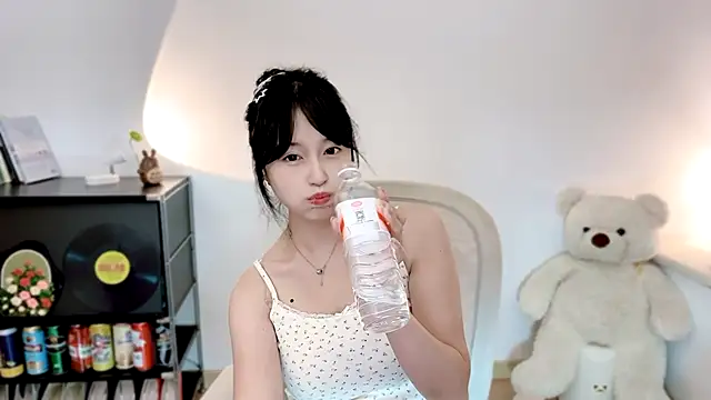 Onechestnut Show Webcam