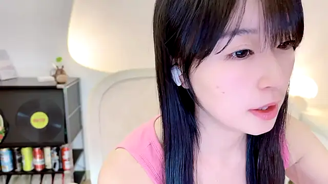 Onechestnut Show Webcam