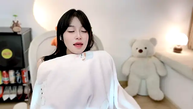 Onechestnut Live XXX Chat