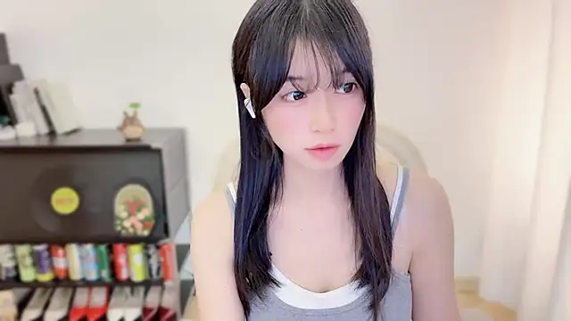 OnechestnutのライブXXXチャット