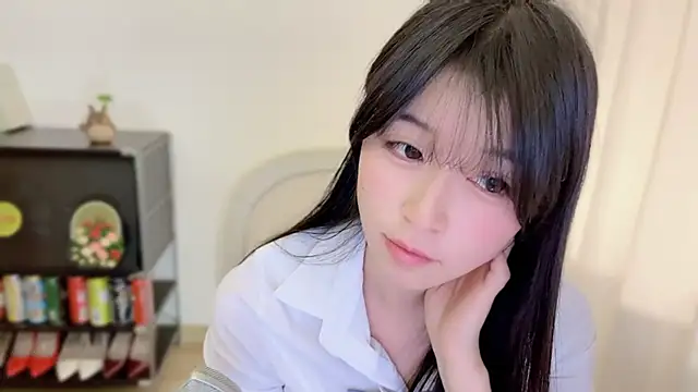 Onechestnut's Live XXX Chat
