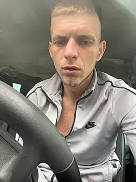 Show modela VelvetKingg na web-kameri
