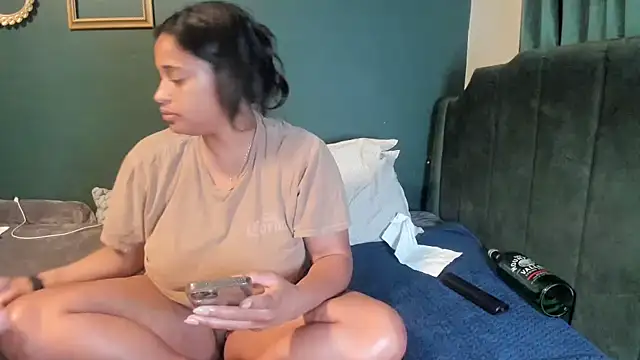 ellla_LA's Webcam Show
