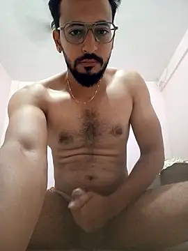 Bigkk112588 Live XXX-Chat
