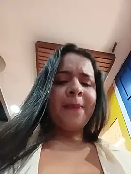 Show de Julieth_hot-69 na webcam