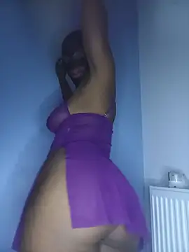 Diamond_tigress লাইভ XXX চ্যাট