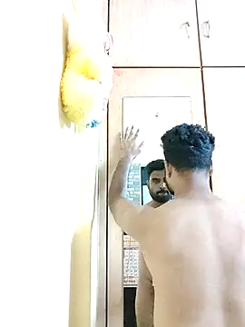 ThickBananaaa Show in webcam
