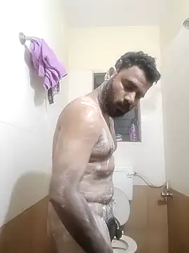 ThickBananaaa Pertunjukan Webcam