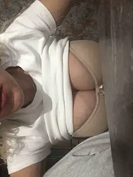 AlevNaz Adlı Modelin Web Kamerası Şovu