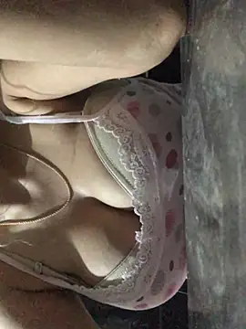 عرض كام AlevNaz