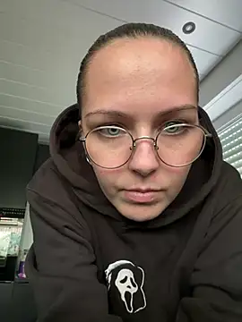 MaryPeach666's Live XXX Chat