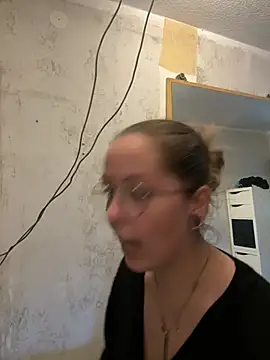 دردشة MaryPeach666 الجنسية المباشرة