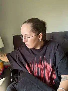 Chat +18 de MaryPeach666 ao vivo