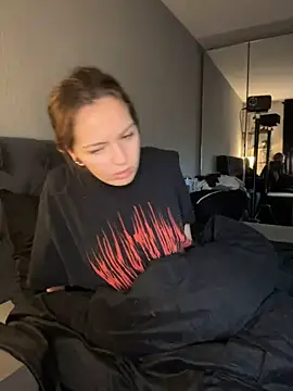 دردشة MaryPeach666 الجنسية المباشرة