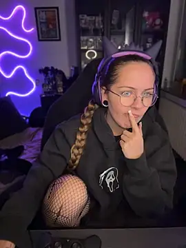 MaryPeach666 Webcam-Show