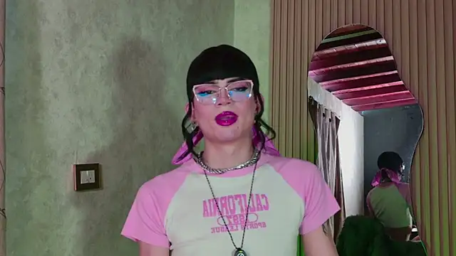 Taurito___ 网络视讯表演