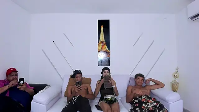 brutal_sex_room2k's Webcam Show