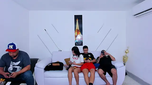 brutal_sex_room2k Show Webcam
