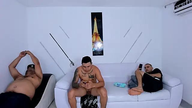 brutal_sex_room2k's Webcam Show