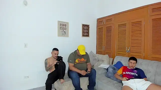 brutal_sex_room2k's Webcam Show