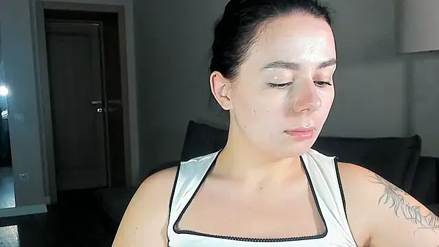 Di_na_Bell Chat XXX in diretta