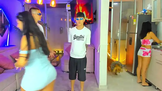הופעת וובקאם של stangirls_