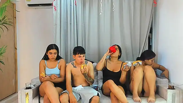 Show de webcam de stangirls_
