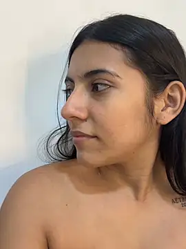 Онлайн чат XXX stangirls_