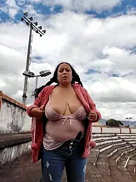 You-sexy-starr's Webcam Show