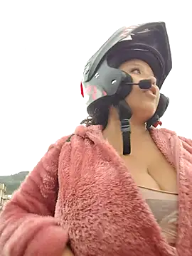 You-sexy-starr's Webcam Show