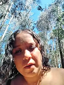 Pokazy przed kamerką – You-sexy-starr