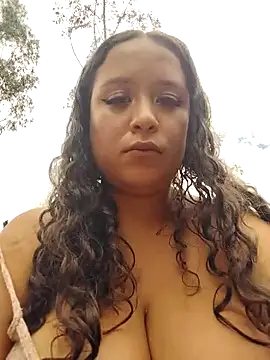 You-sexy-starr: διαδικτυακό σόου στην κάμερα