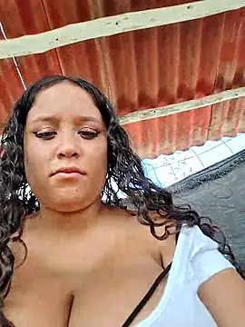 Pokazy przed kamerką – You-sexy-starr