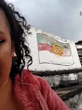 Show modela You-sexy-starr na web-kameri