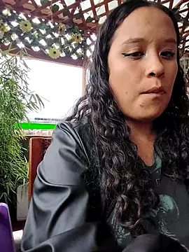 Show modela You-sexy-starr na web-kameri