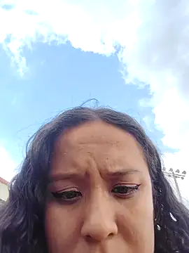 Show modela You-sexy-starr na web-kameri