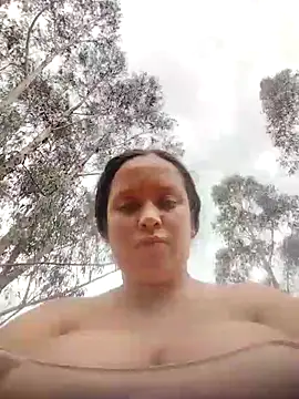 You-sexy-starr webkamerás műsora