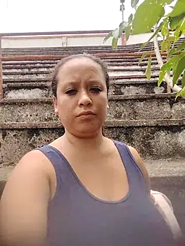 Show modela You-sexy-starr na web-kameri